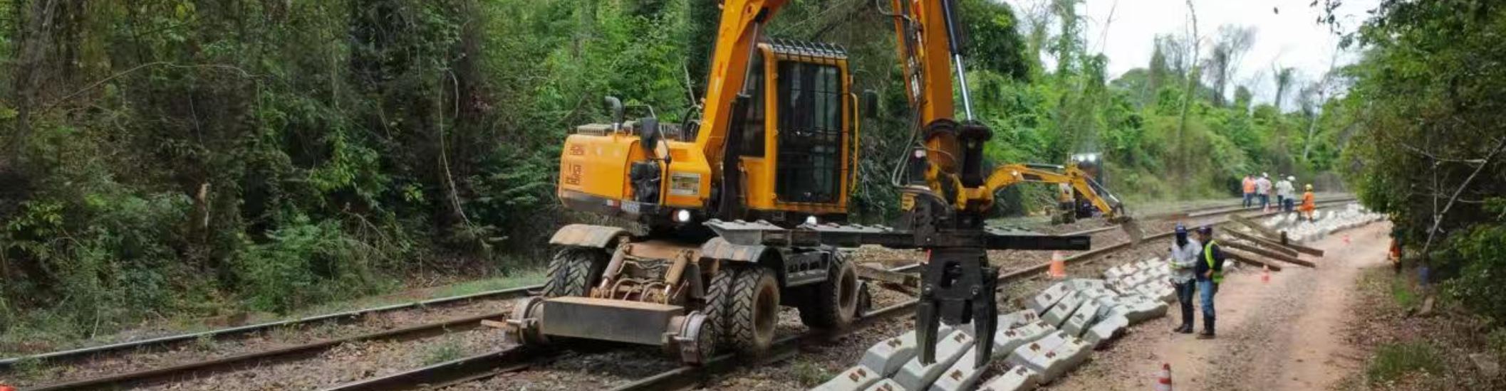 Rail Road Sleeper Changing Machine